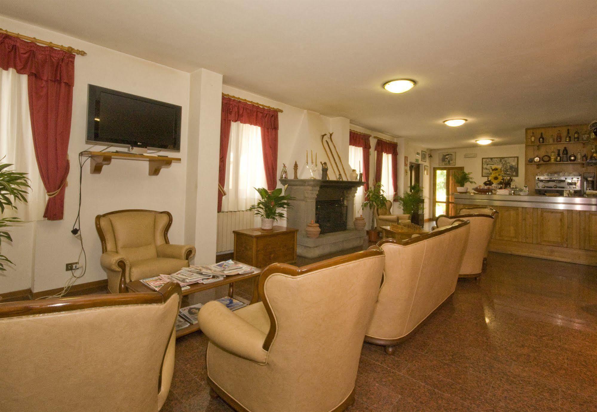 Hotel Del Lago Cavriglia Luaran gambar