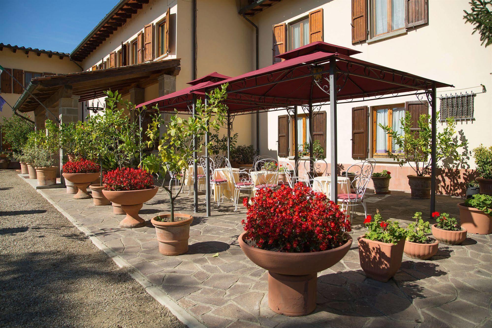 Hotel Del Lago Cavriglia Luaran gambar