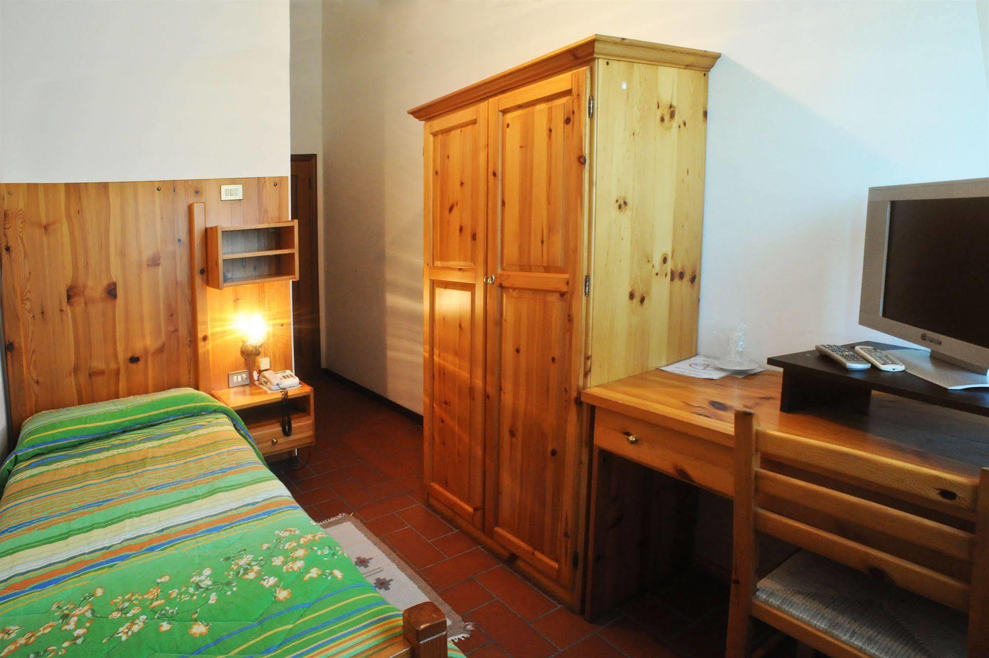 Hotel Del Lago Cavriglia Bilik gambar